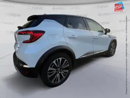 Photo 5 Renault Captur  1.6 E-Tech hybride 145ch Iconic