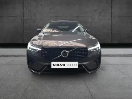 Photo 1 Volvo Xc60  T6 Hybride Rechargeable 253 + 145ch Plus Style Dark Geartronic 8 AWD