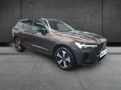 Photo 2 Volvo Xc60  T6 Hybride Rechargeable 253 + 145ch Plus Style Dark Geartronic 8 AWD