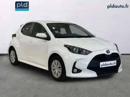Photo 2 Toyota Yaris  116h Dynamic Business 5p + Programme Beyond Zero Academy MY22