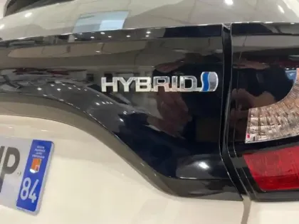 Photo 12 Toyota Yaris  116h Dynamic Business 5p + Programme Beyond Zero Academy MY22