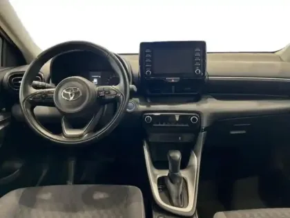 Photo 13 Toyota Yaris  116h Dynamic Business 5p + Programme Beyond Zero Academy MY22