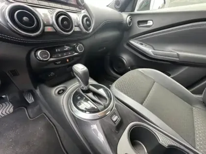 Photo 13 Nissan Juke  1.6 Hybrid 143ch N-Connecta 2022.5