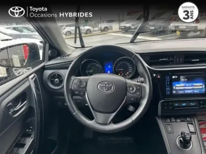 Photo 8 Toyota Auris  HSD 136h Collection