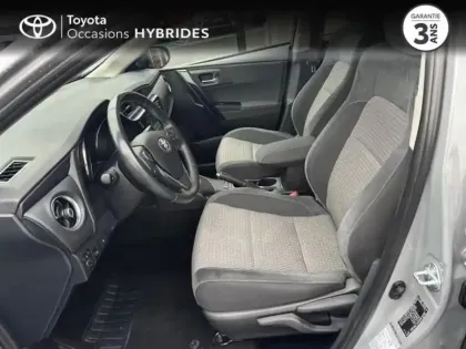 Photo 10 Toyota Auris  HSD 136h Collection