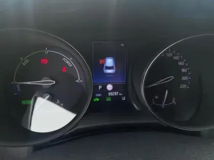 Photo 8 Toyota C-HR  122h GR-Sport 2WD E-CVT MY22