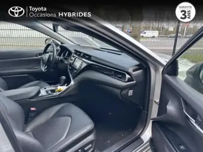 Photo 5 Toyota Camry  2.5 Hybride 218ch Dynamic MC21