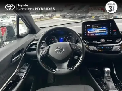 Photo 8 Toyota C-HR  122h Design 2WD E-CVT RC18