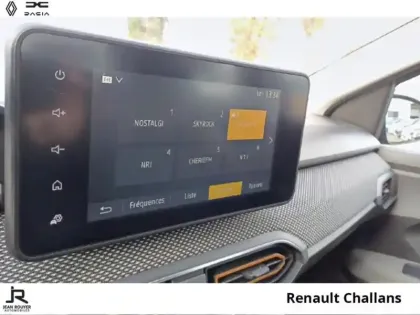 Photo 14 Dacia Sandero  1.0 TCe 90ch Stepway Confort -22