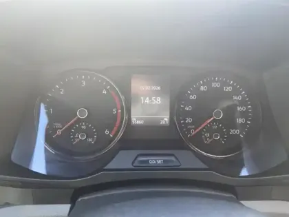 Photo 13 Volkswagen Crafter  Fg 35 L3H3 2.0 TDI 140ch Business Traction BVA8