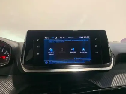 Photo 12 Peugeot 2008  1.2 PureTech 130ch S&S Style