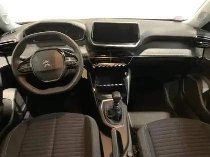 Photo 8 Peugeot 2008  1.2 PureTech 130ch S&S Style