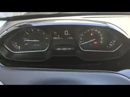 Photo 13 Peugeot 208  1.2 PureTech 82ch Style 5p