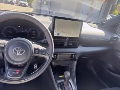 Photo 7 Toyota Yaris  130h GR Sport 5p MY25