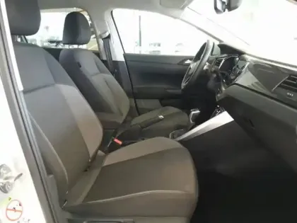 Photo 10 Volkswagen Taigo  1.0 TSI 116ch VW Edition DSG7