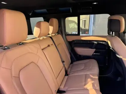 Photo 8 Land rover Defender  110 2.0 P300e PHEV X-Dynamic HSE