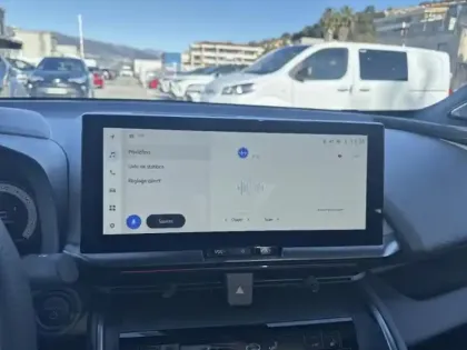 Photo 11 Toyota C-HR  2.0 Hybride Rechargeable 225ch GR Sport MY25