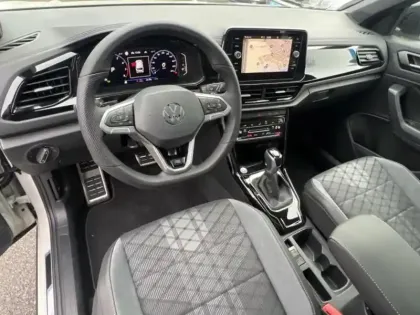 Photo 8 Volkswagen T-roc  1.5 TSI Evo2 150ch R-Line Edition DSG7