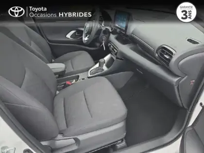 Photo 5 Toyota Yaris  116h Active 5p MC24