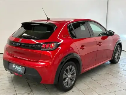 Photo 8 Peugeot 208  e- 136ch Style