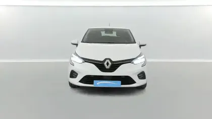 Photo 16 Renault Clio  SOCIETE E-TECH 140 - 21