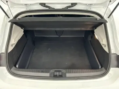 Photo 26 Renault Clio  SOCIETE E-TECH 140 - 21