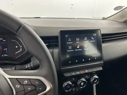 Photo 20 Renault Clio  SOCIETE E-TECH 140 - 21