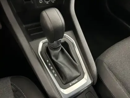 Photo 21 Renault Clio  SOCIETE E-TECH 140 - 21