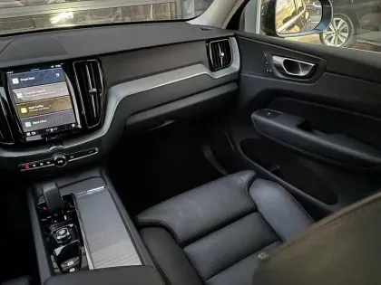 Photo 9 Volvo Xc60  T6 AWD Hybride rechargeable 253 ch+145 ch Geartronic 8