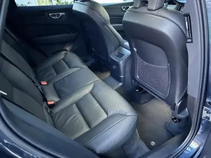 Photo 12 Volvo Xc60  T6 AWD Hybride rechargeable 253 ch+145 ch Geartronic 8