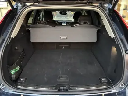 Photo 19 Volvo Xc60  T6 AWD Hybride rechargeable 253 ch+145 ch Geartronic 8