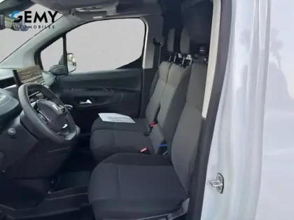 Photo 8 Peugeot Partner  FOURGON M DIESEL 100 CH MANUELLE