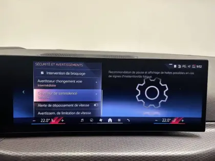 Photo 24 BMW Serie 3 Touring 320d xDrive 190 ch BVA8