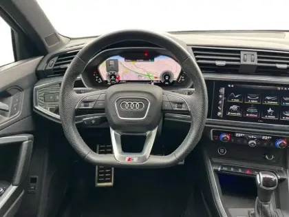 Photo 11 Audi Q3  35 TDI 150 ch S tronic 7