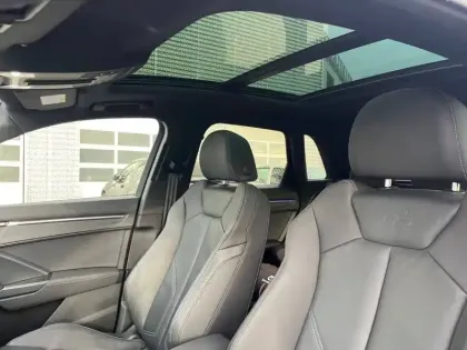 Photo 24 Audi Q3  35 TDI 150 ch S tronic 7