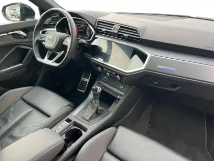 Photo 8 Audi Q3  35 TDI 150 ch S tronic 7