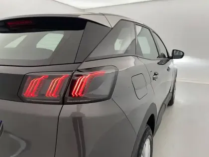 Photo 45 Peugeot 3008  Puretech 130ch S&S EAT8