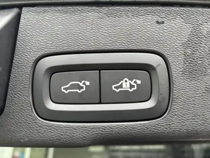 Photo 14 Volvo Xc60  T6 AWD Hybride rechargeable 253 ch+145 ch Geartronic 8