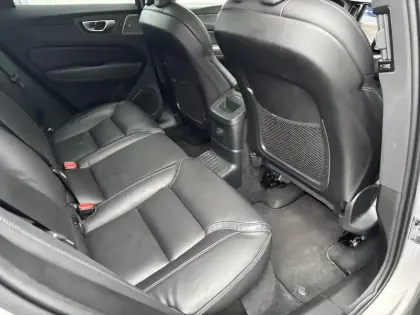 Photo 21 Volvo Xc60  T6 AWD Hybride rechargeable 253 ch+145 ch Geartronic 8