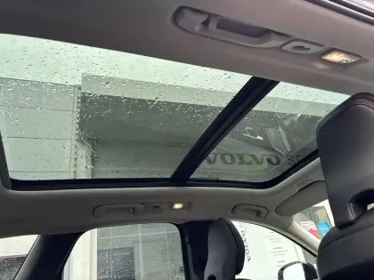 Photo 15 Volvo Xc60  T6 AWD Hybride rechargeable 253 ch+145 ch Geartronic 8