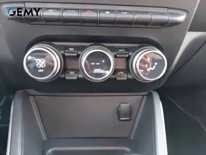 Photo 27 Dacia Duster  TCe 130 FAP 4x2