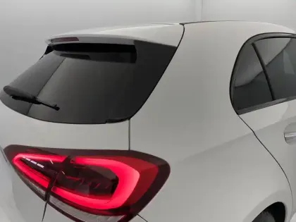 Photo 32 Mercedes Classe A  200 7G-DCT