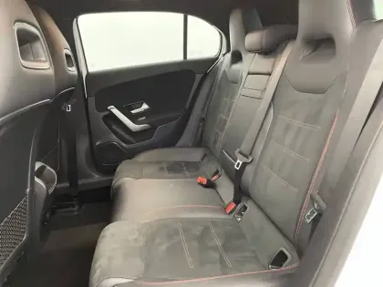 Photo 15 Mercedes Classe A  200 7G-DCT