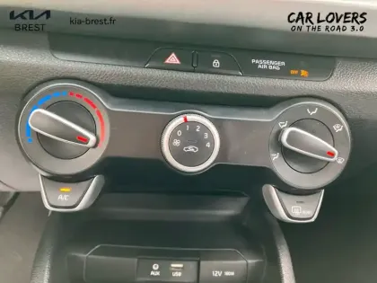 Photo 24 Kia Rio  1.2L MPi 84 ch ISG