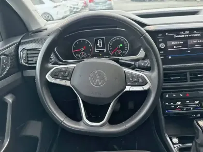 Photo 8 Volkswagen T-cross  1.0 TSI 110 Start/Stop DSG7