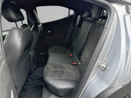 Photo 11 Opel Mokka  Electrique 136 ch & Batterie 50 kWh