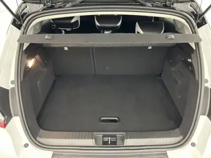 Photo 25 Renault Captur  E-Tech full hybrid 145