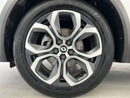 Photo 26 Renault Captur  E-Tech full hybrid 145