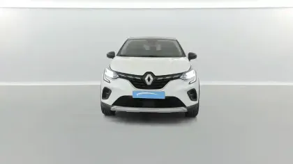 Photo 16 Renault Captur  E-Tech full hybrid 145