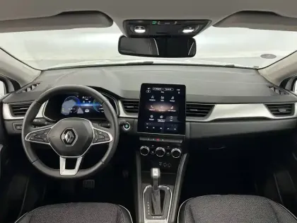 Photo 33 Renault Captur  E-Tech full hybrid 145